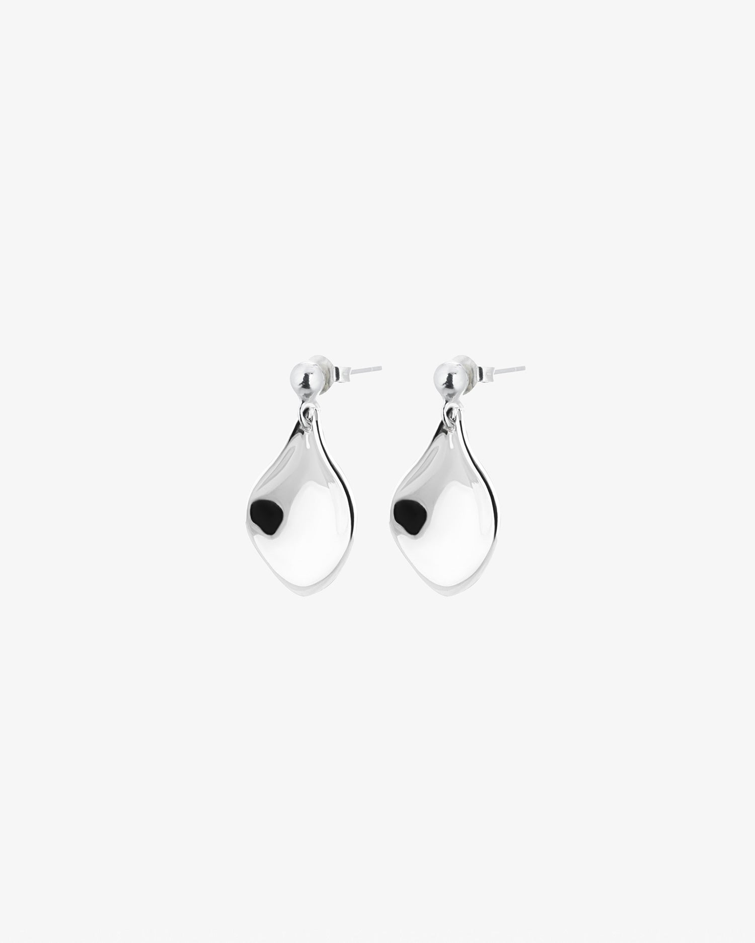 Gaias Grace studs silver