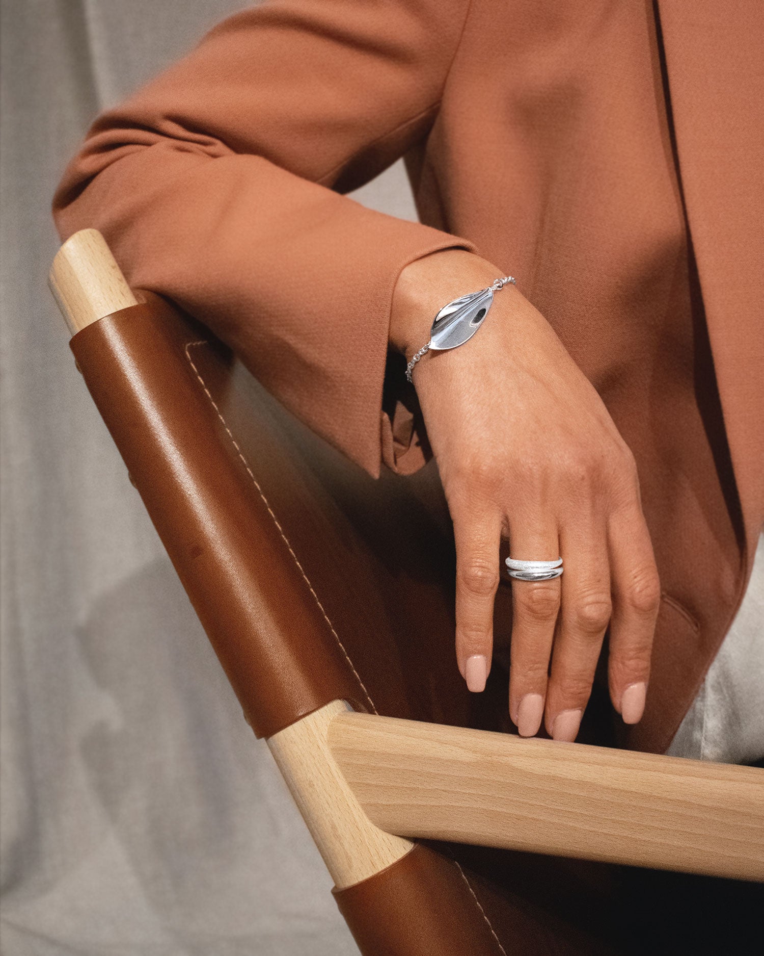 Gardenia bracelet silver