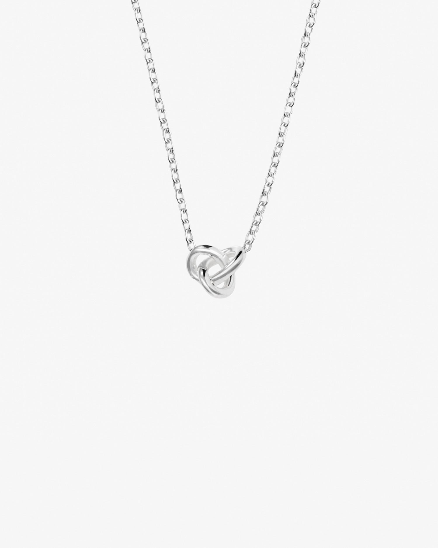 Le Knot drop necklace silver