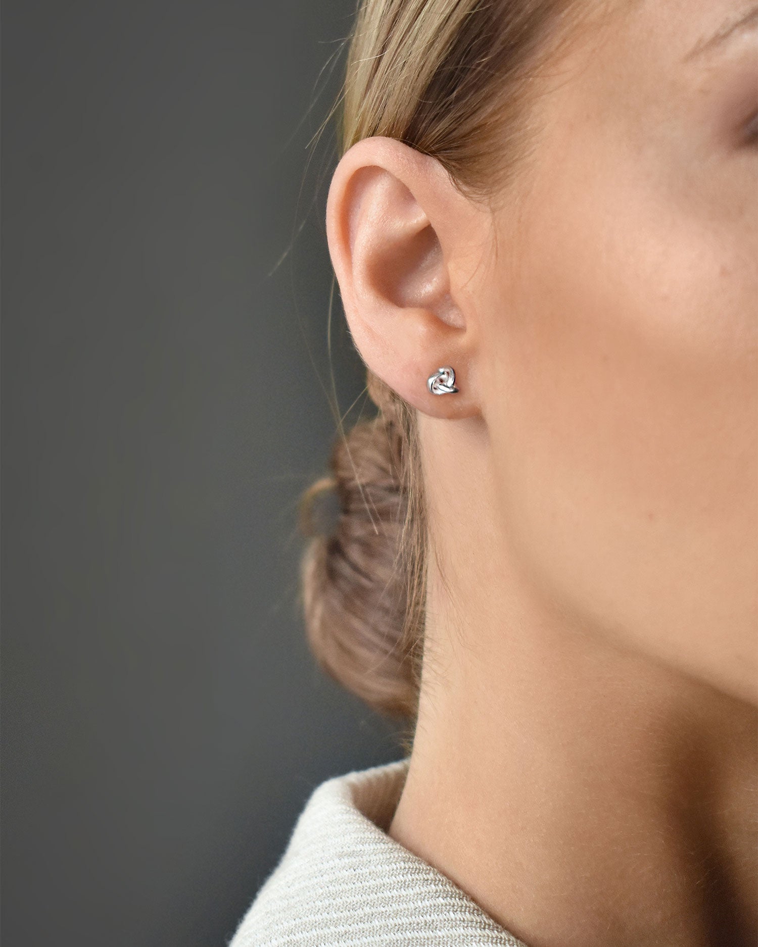 Le Knot drop studs silver