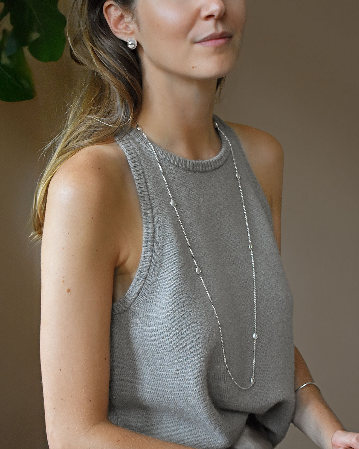 Morning Dew necklace long silver