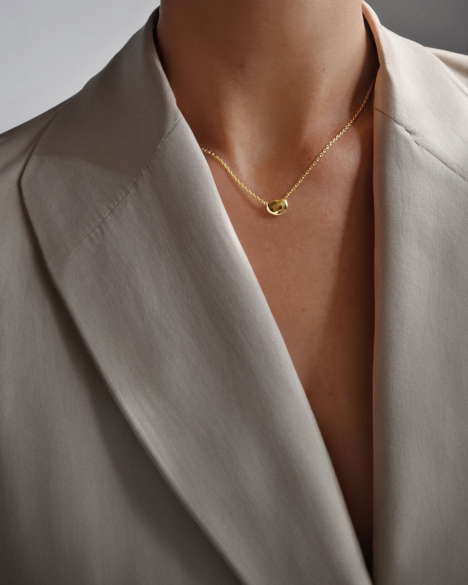 Morning dew small necklace gold