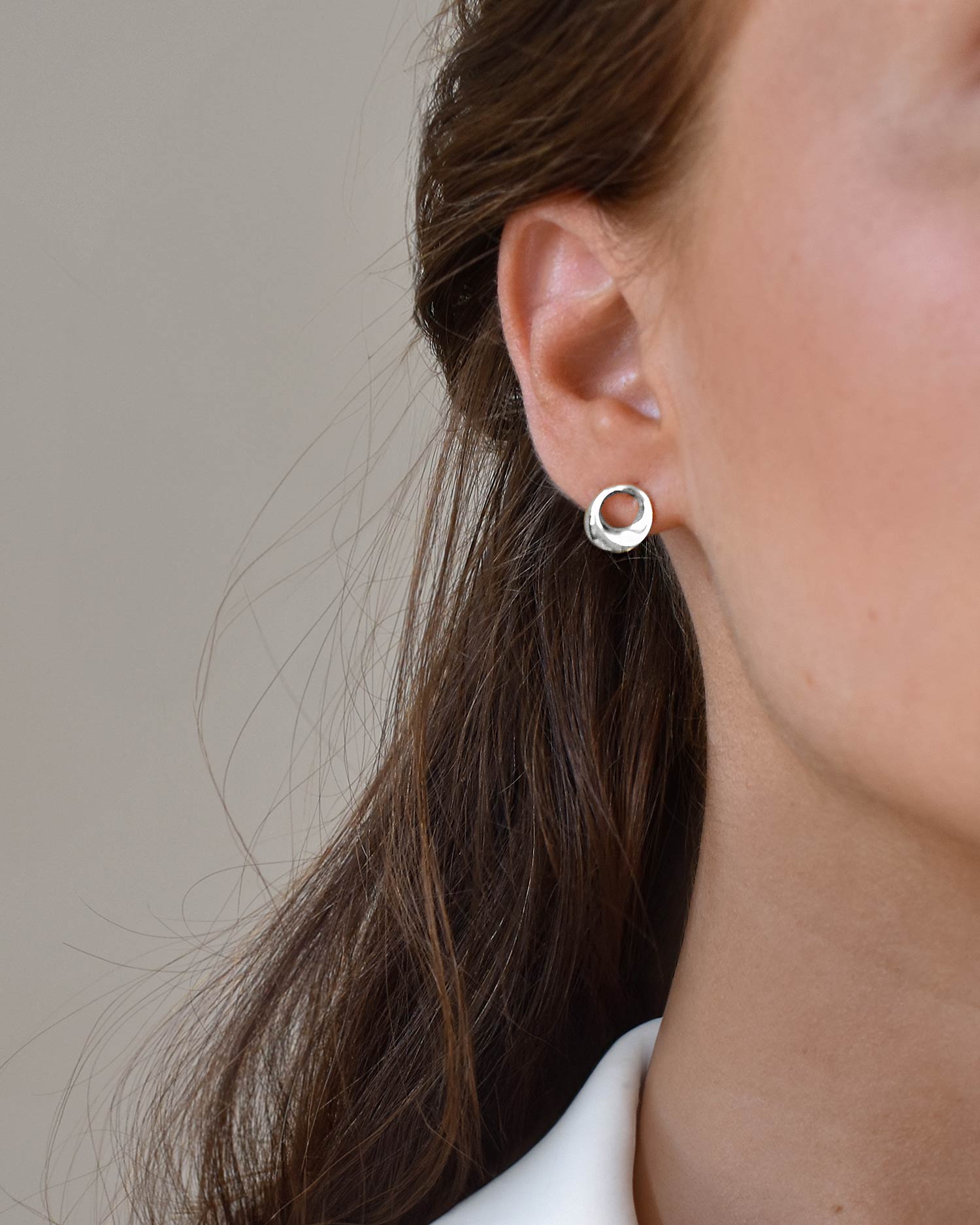 Orbit drop studs silver