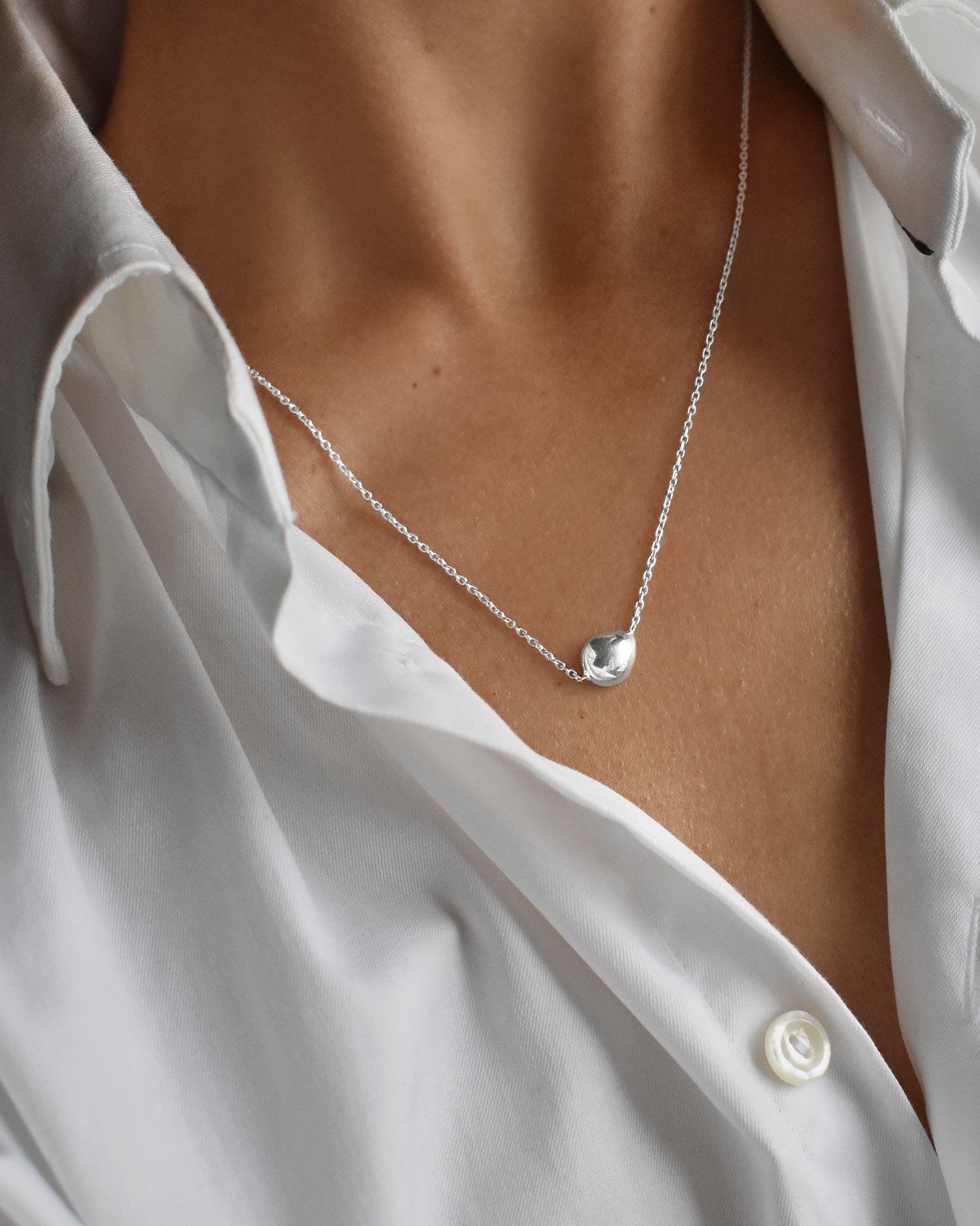 Stardust necklace polished silver