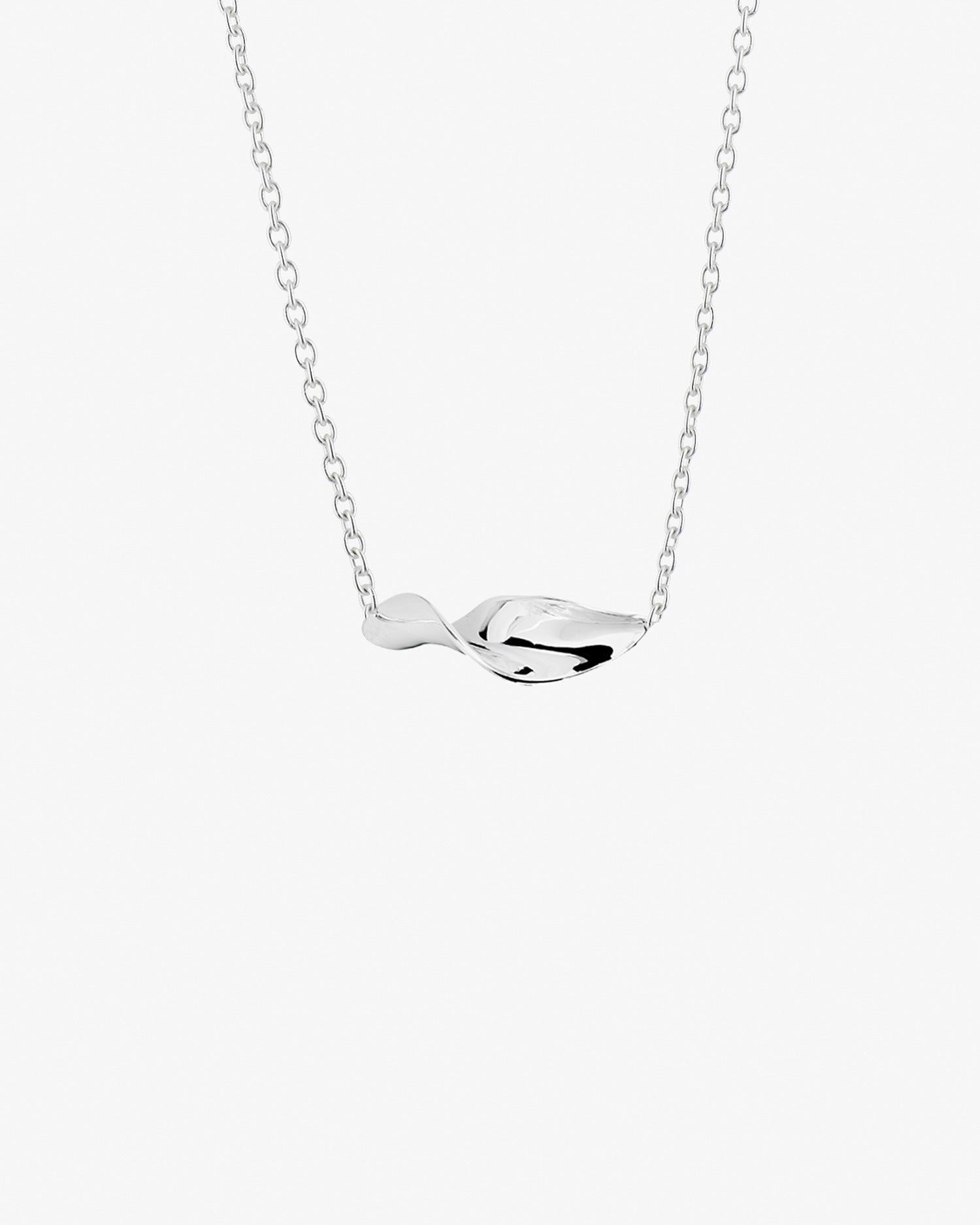 Wave single necklace silver