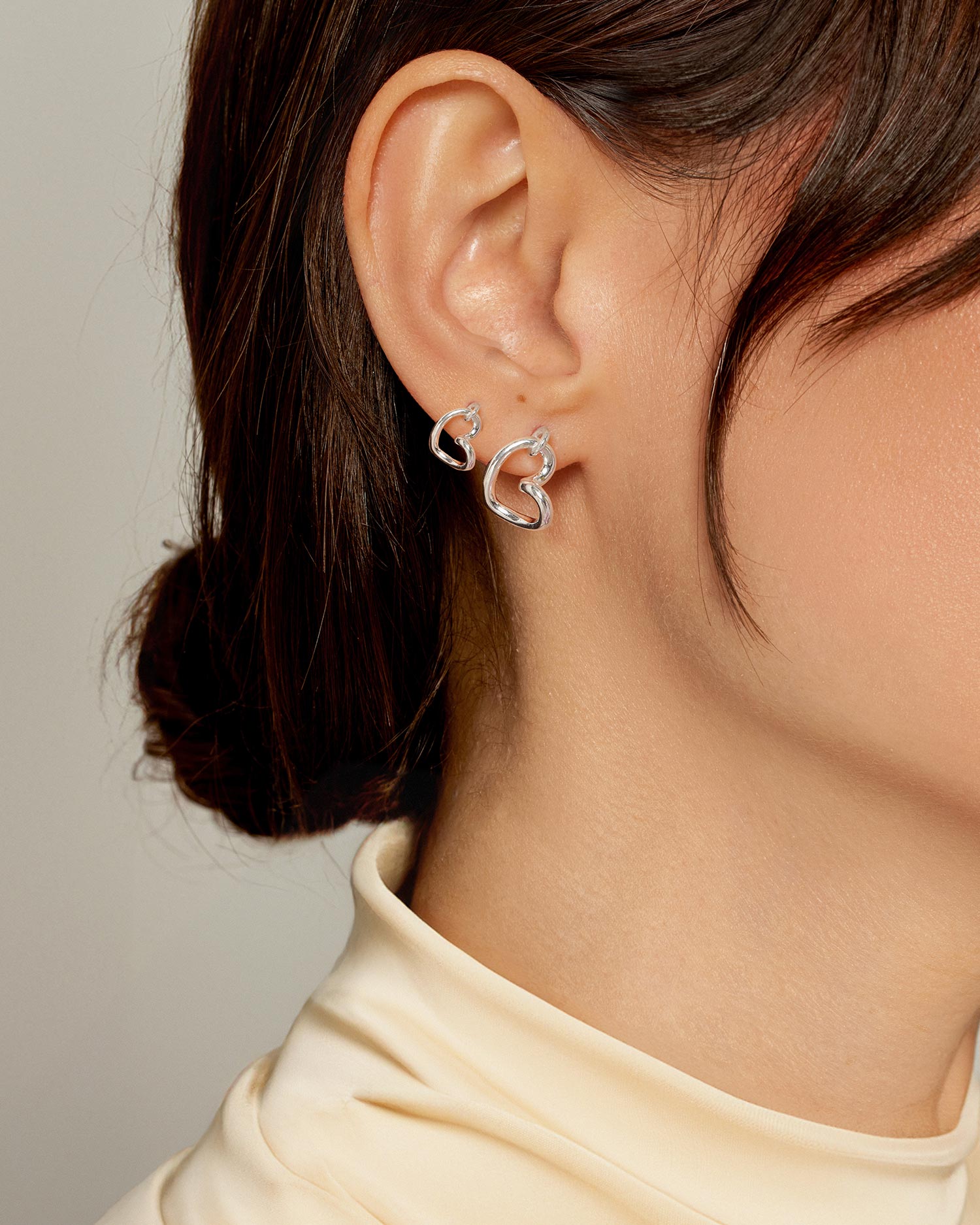 Love Vibe studs silver