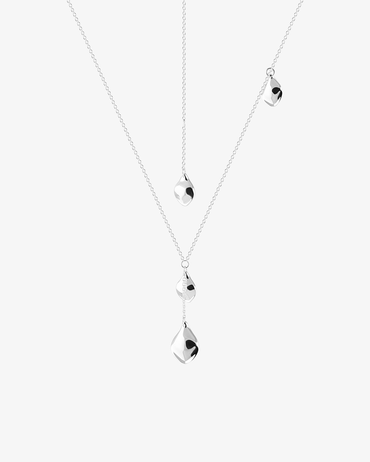 Gaias Grace small single necklace long silver