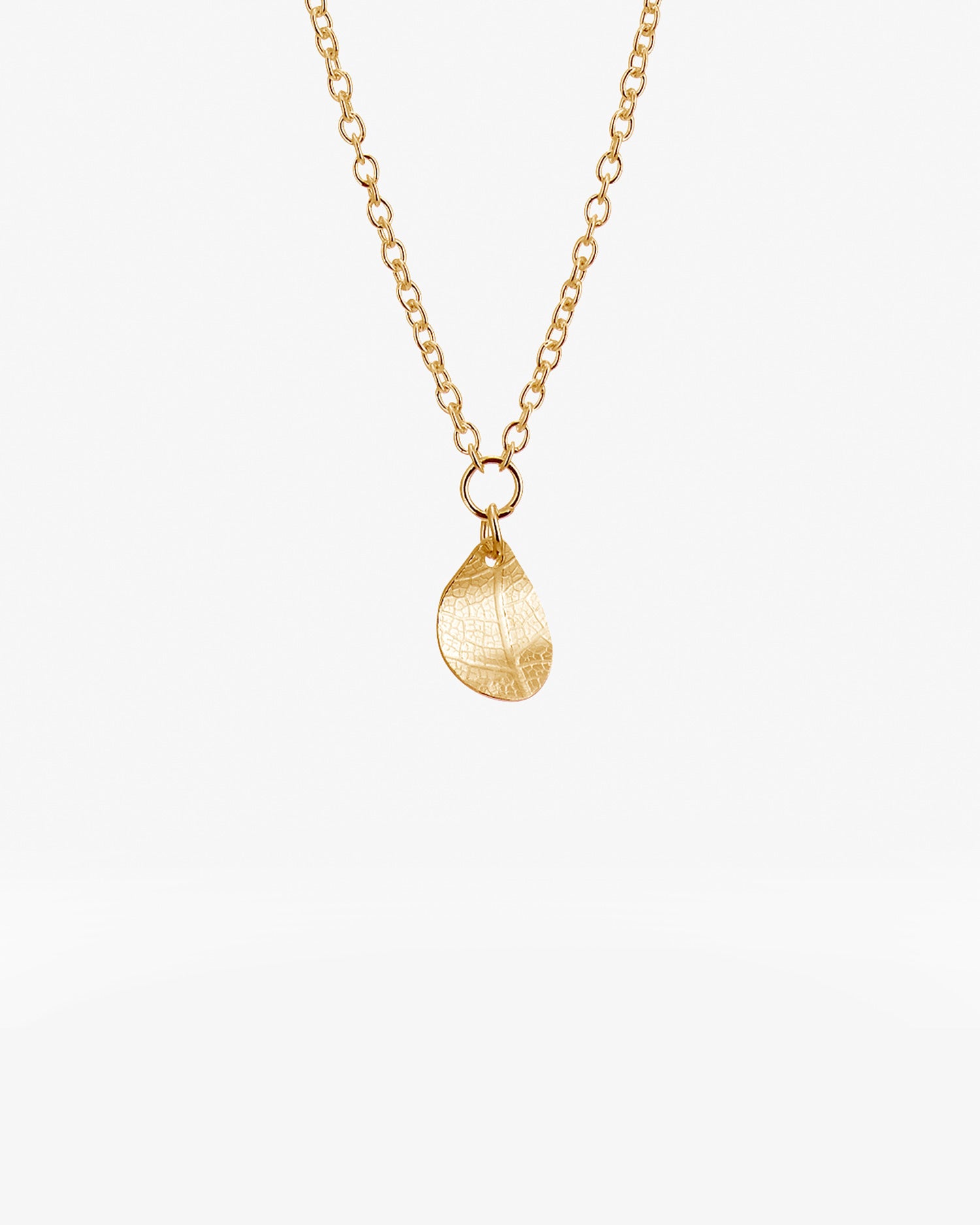 Leaf drop necklace gold